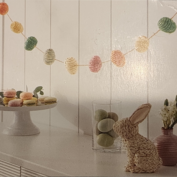 Threshold Easter Garland pink/blue/Orange - Picture 3 of 4